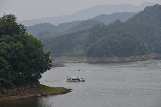 山區(qū)水庫(kù)