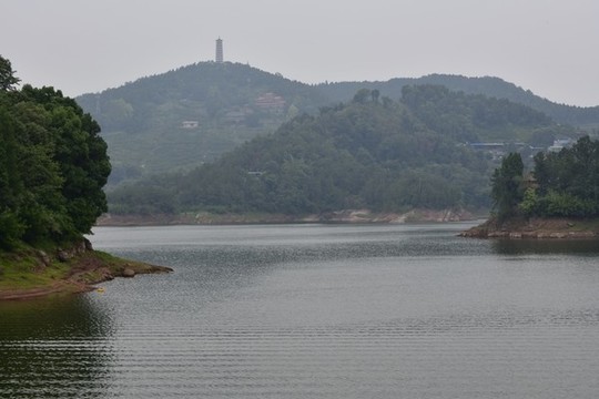 山區(qū)水庫