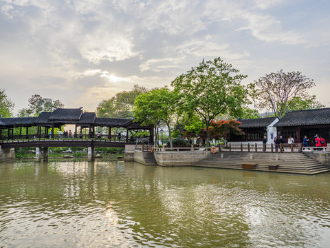 蘇州江楓洲聽鐘橋
