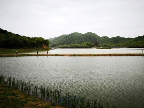 高山湖泊