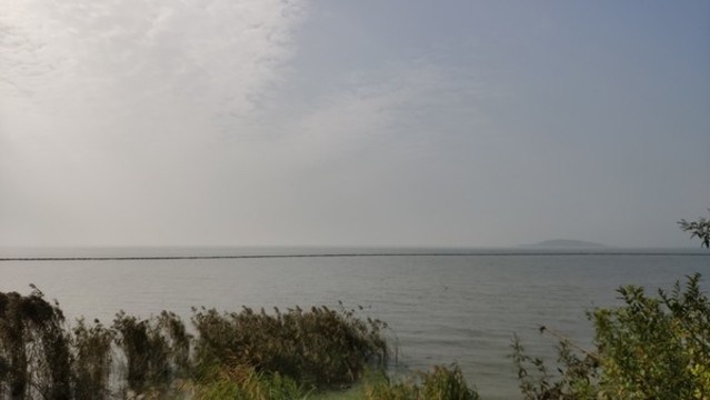 上午太湖
