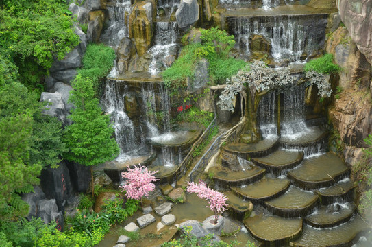 清境桃源水流