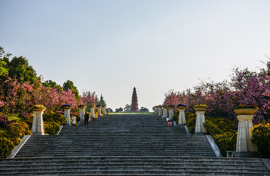 云南省玉溪市紅塔山風光