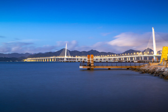 深圳灣大橋