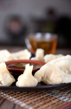 中國傳統(tǒng)美食餃子