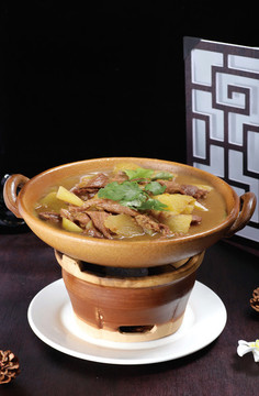 牛肉燉土豆