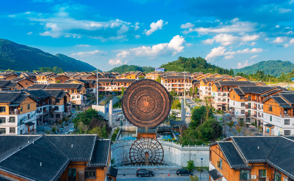 貴州荔波縣夢(mèng)柳布依風(fēng)情小鎮(zhèn)
