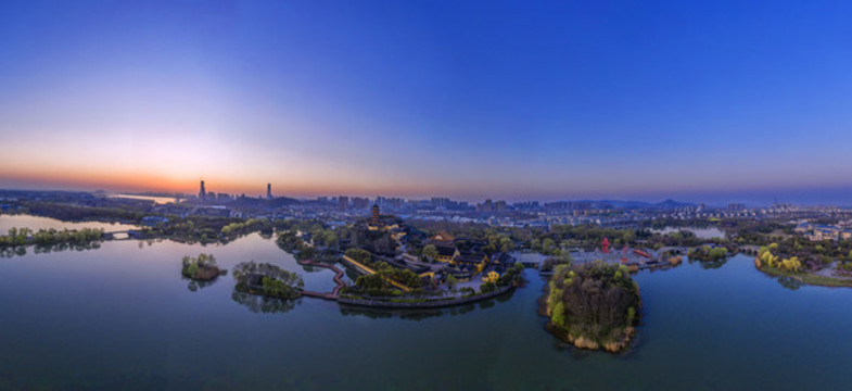 寬幅金山寺日出美景