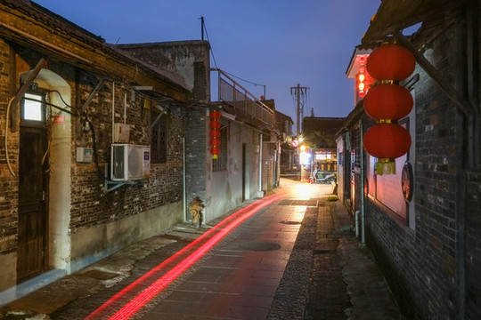揚(yáng)州古巷夜景