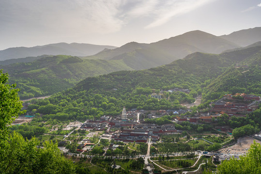 山西五臺山黃昏全景