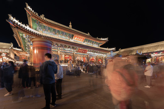 山西五臺山廣化寺夜景