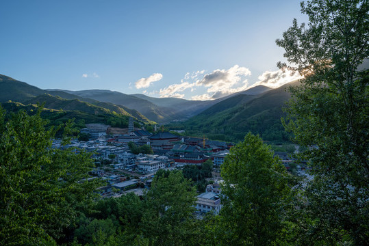 山西五臺(tái)山寺廟佛塔建筑景觀