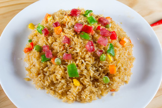 香腸炒飯