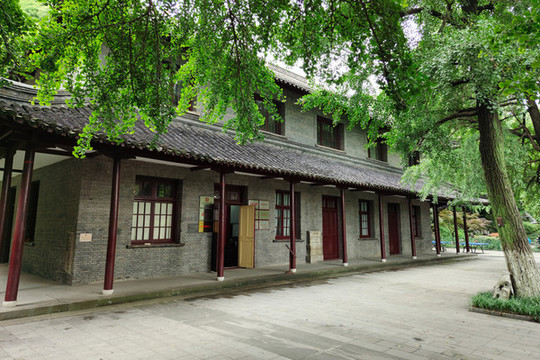 鎮(zhèn)江伯先公園五卅演講廳