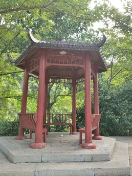 實木亭子