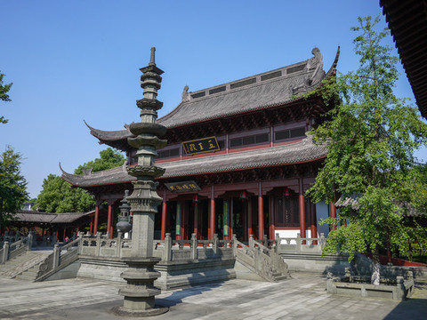 杭州錢(qián)王祠