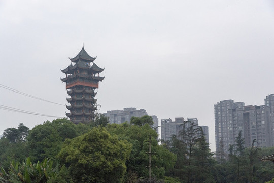 成都塔子山公園九天樓