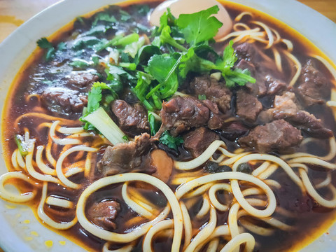 牛肉拉面