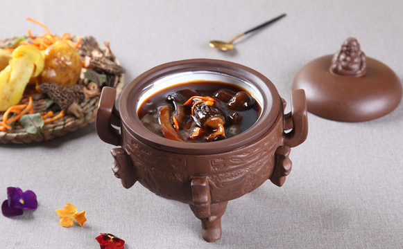 濃湯牛肝菌