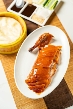 酥香嫩烤鴨