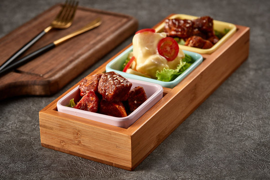 水果牛肉粒