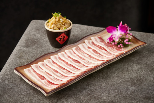 酸菜豬五花