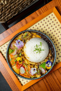 咖喱肥牛飯