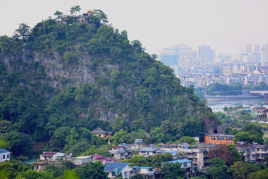 桂林疊彩山風(fēng)光