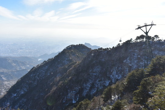 泰山