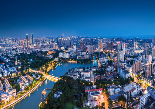 航拍江蘇南通濠河沿岸夜景