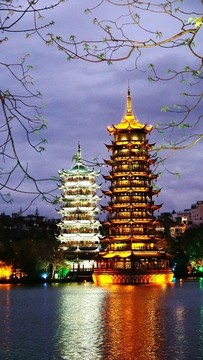 桂林日月雙塔