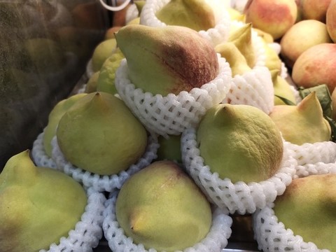 鷹嘴桃