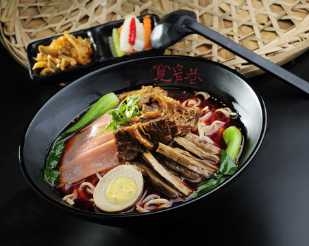張飛牛肉面