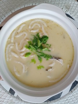 水庫魚頭湯