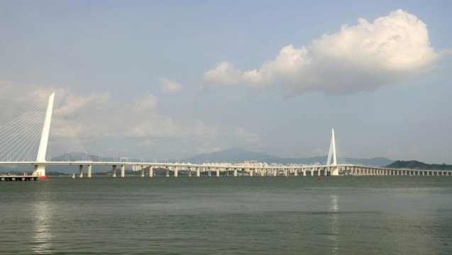 深圳灣公路大橋