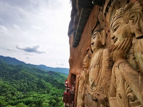 麥積山石窟