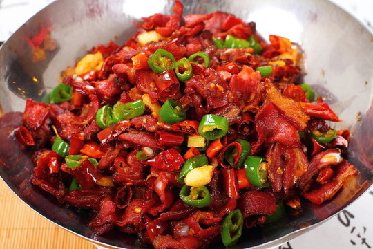 干鍋臘狗肉