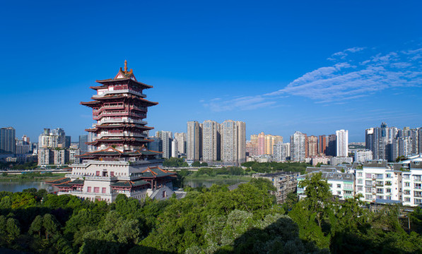 綿陽市越王樓東北側(cè)早晨陽光
