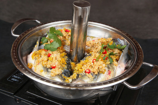 小背蔸傳奇魚頭