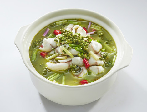 青花椒酸菜魚側(cè)面全景深2