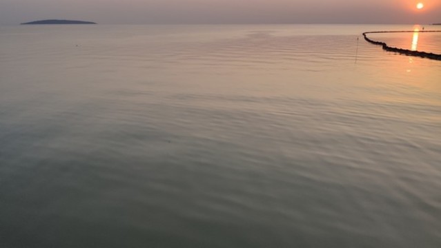 夕陽太湖