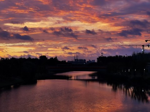 黃昏晚霞