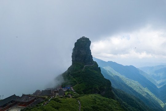 航拍貴州銅仁梵凈山