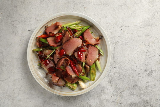回鍋老臘肉