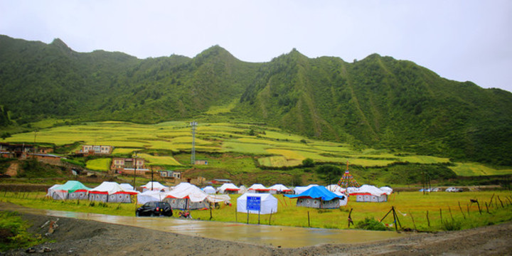 藏區(qū)香浪節(jié)