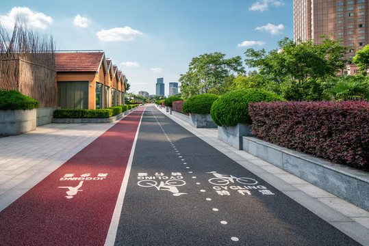 自行車(chē)車(chē)道
