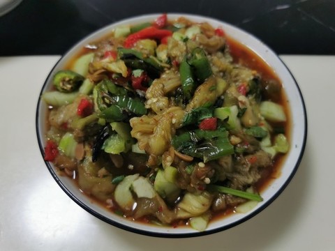 涼拌火燒茄子青辣椒