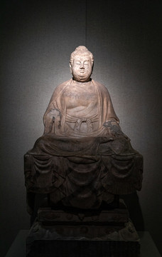 白石雕釋迦坐像
