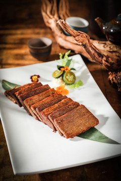 手撕牛肉