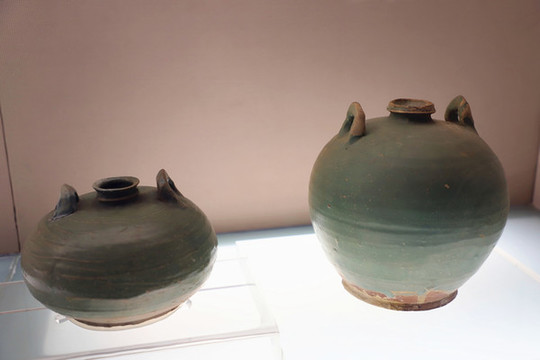 宋代玉堂窯青釉雙系壺